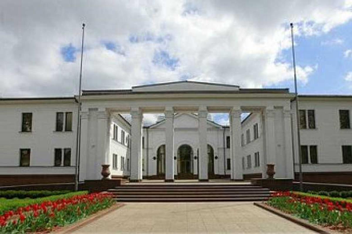 В Минске Украина озвучила свои требования боевикам "ДНР" и "ЛНР" В Минске Украина озвучила свои требования боевикам "ДНР" и "ЛНР"