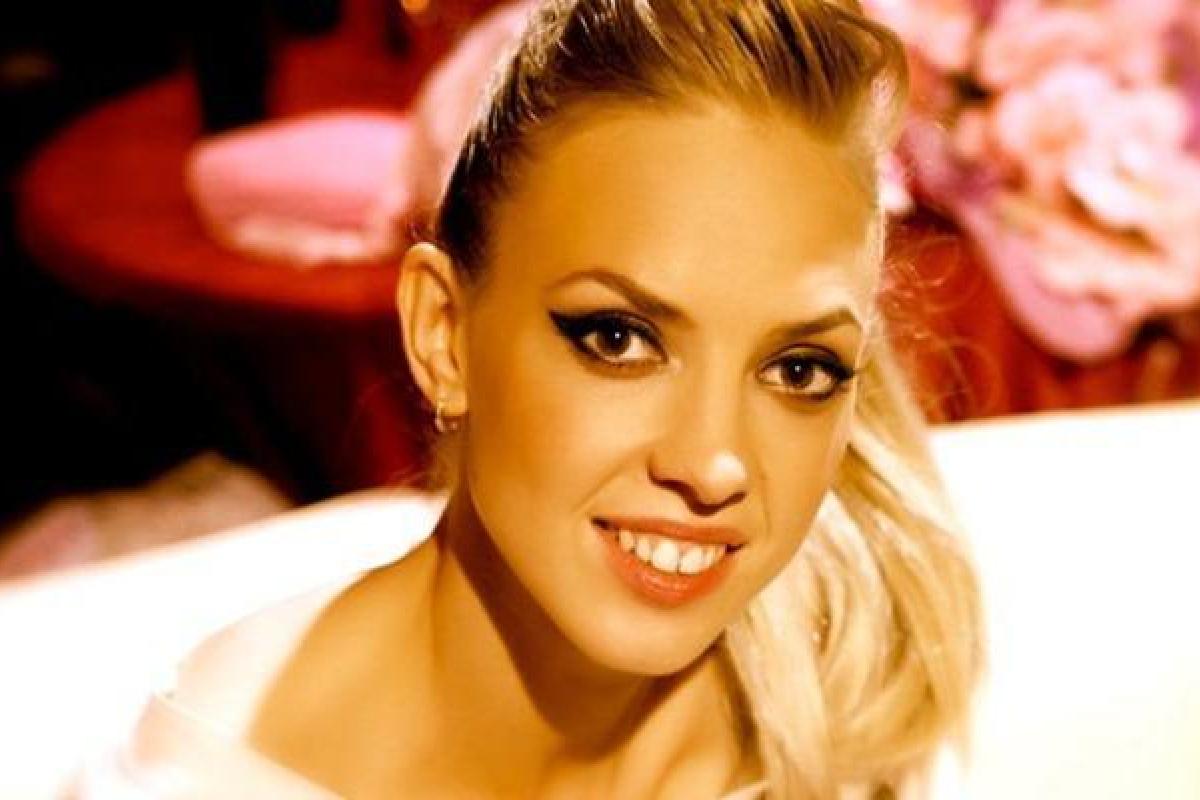 Звезда Comedy Woman рассказала секрет своей стройности Звезда Comedy Woman рассказала секрет своей стройности