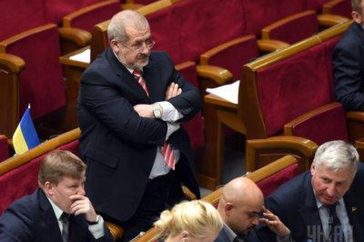 Чубаров предлагает сделать "пробное отключение" Крыма от электроснабжения Чубаров предлагает сделать "пробное отключение" Крыма от электроснабжения