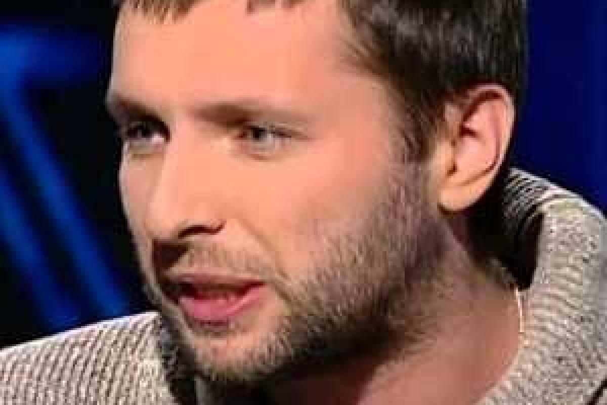 ГПУ: нардеп Парасюк не явился на допрос, отключил телефоны и не выходит на связь