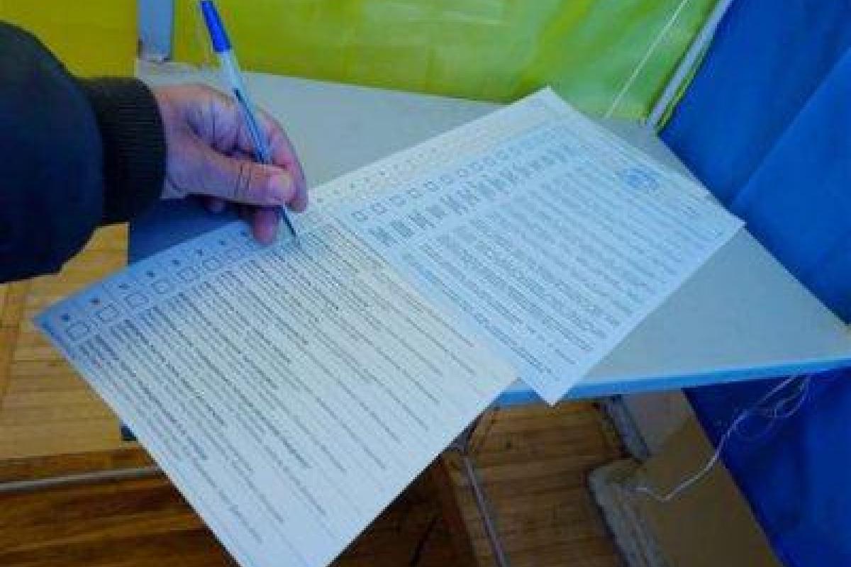 В Мариуполе и Красноармейске стартовали местные выборы В Мариуполе и Красноармейске стартовали местные выборы