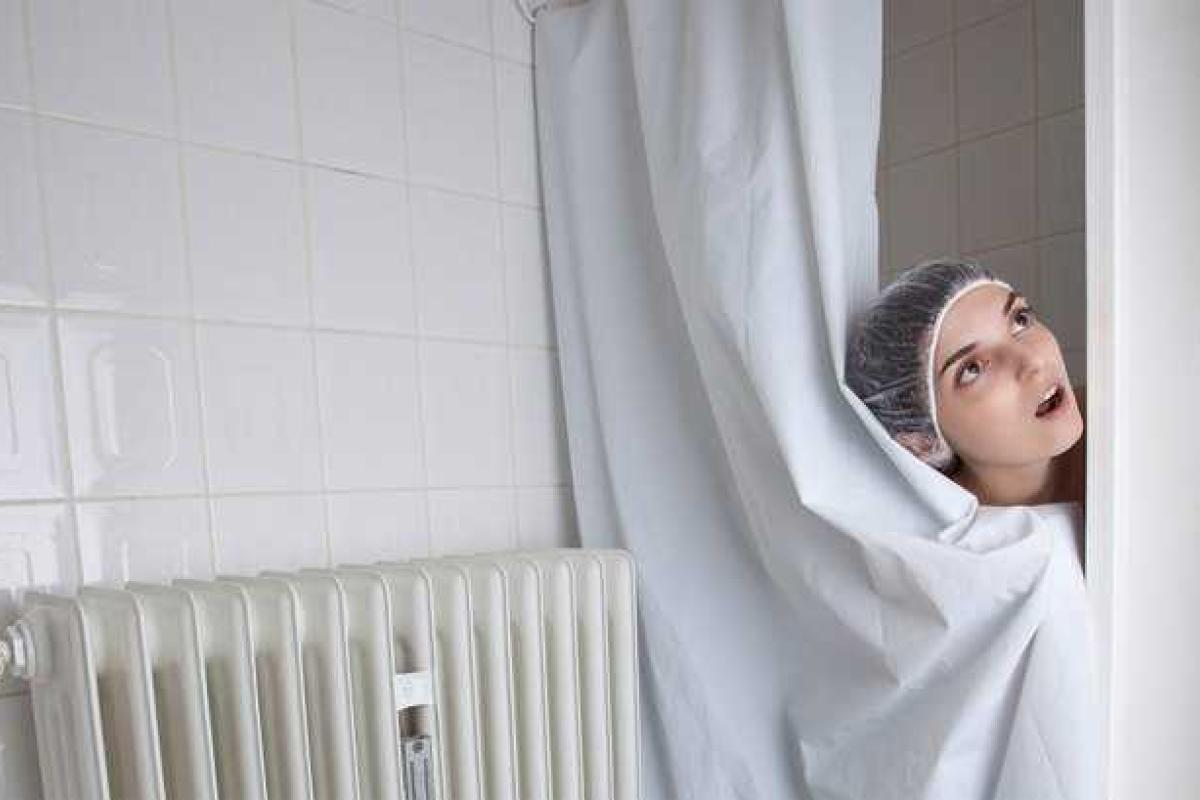 ​В Евпатории отключили отопление и горячую воду