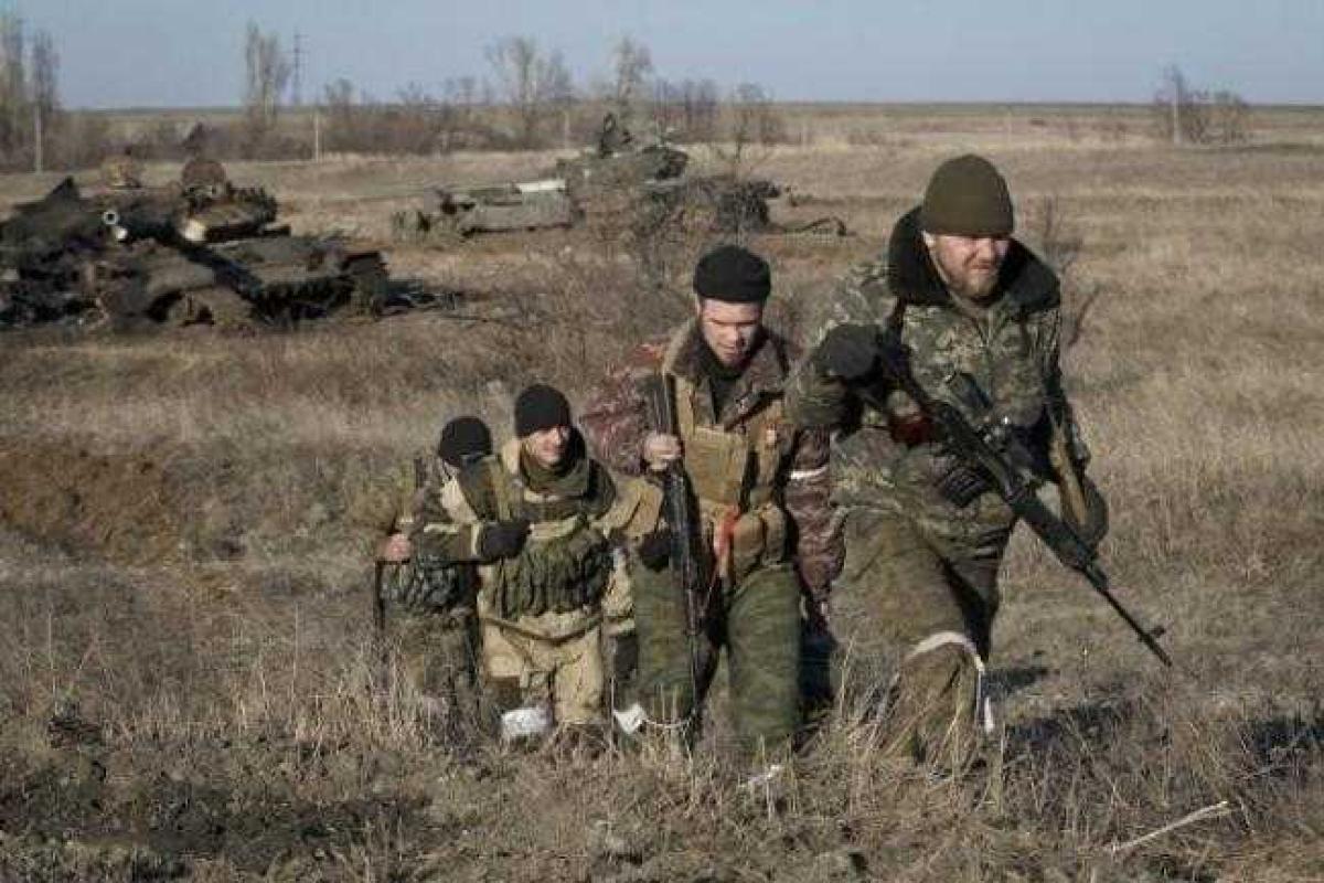 Спикер сектора "М": боевики продолжают укреплять позиции в Коминтерново Спикер сектора "М": боевики продолжают укреплять позиции в Коминтерново