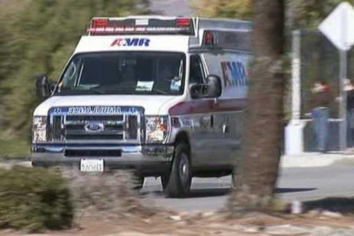 В Сеть попало видео с места кровавого инцидента в Калифорнии, снятое с высоты птичьего полета В Сеть попало видео с места кровавого инцидента в Калифорнии, снятое с высоты птичьего полета