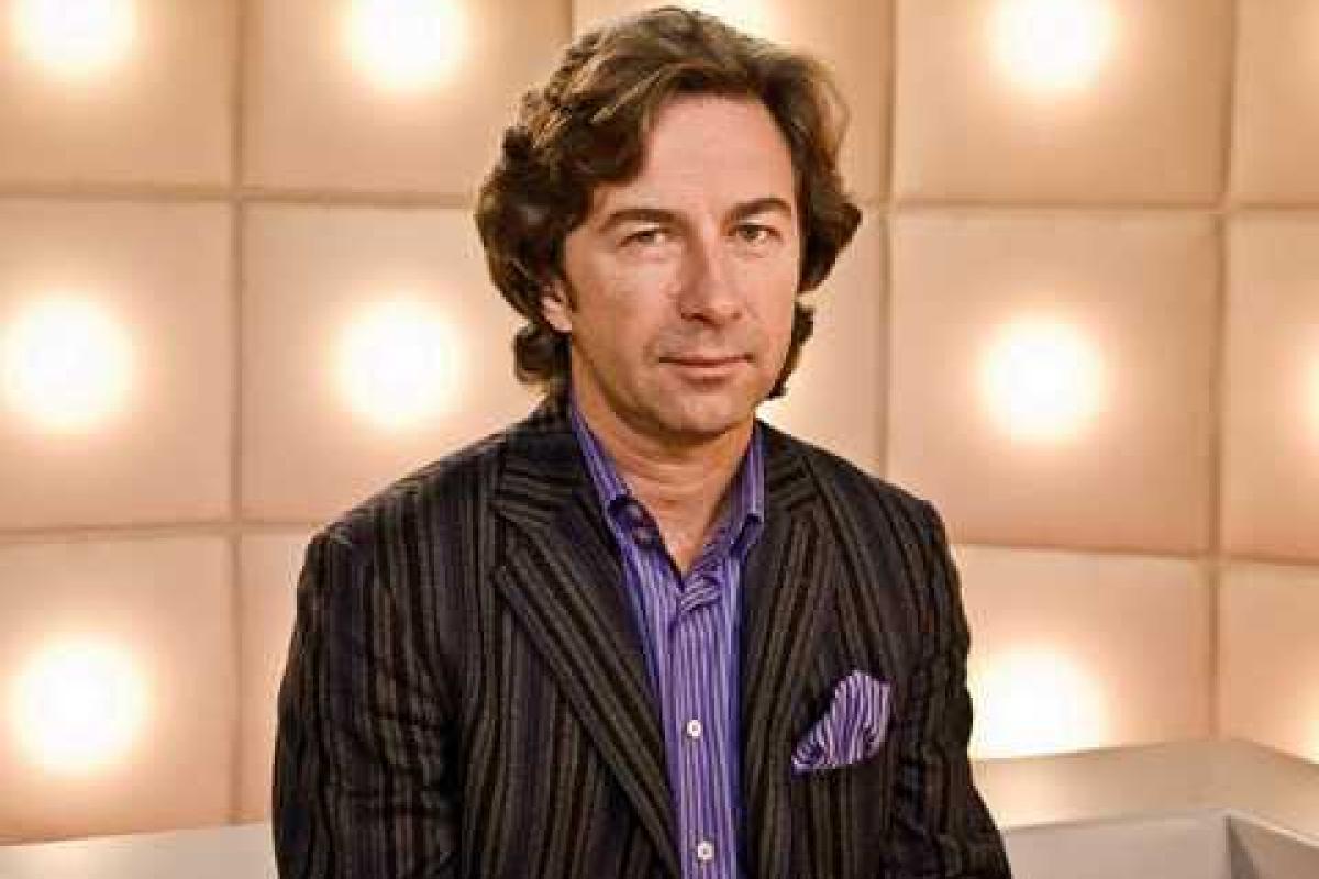 Жену певца Валерия Сюткина срочно прооперировали