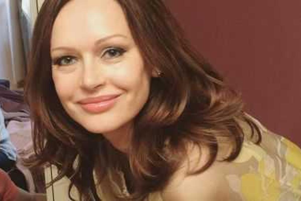 Актриса Ирина Безрукова рассказала о юном поклоннике Актриса Ирина Безрукова рассказала о юном поклоннике