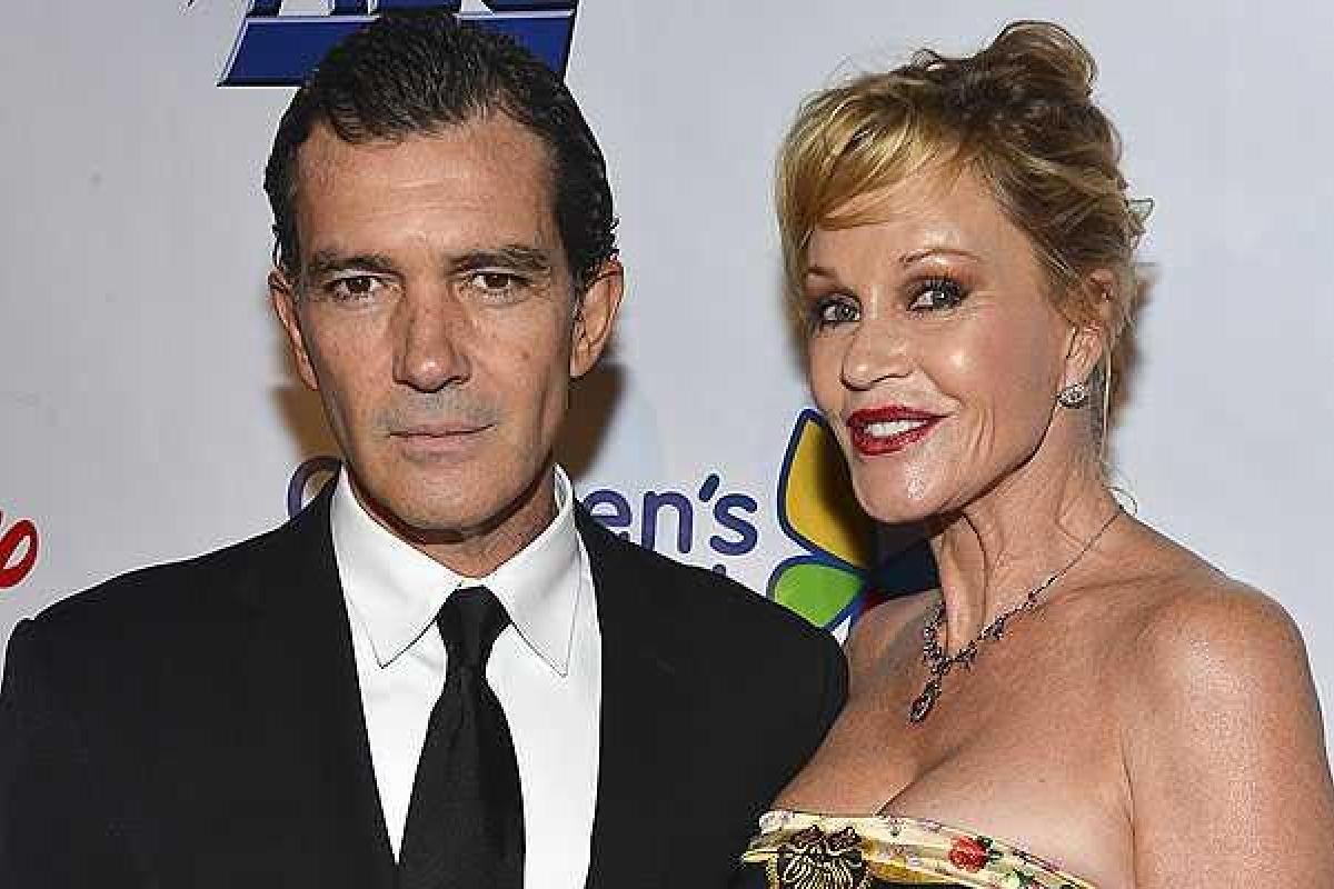 Звезды Голливуда Бандерас и Гриффит официально развелись и разделили имущество
