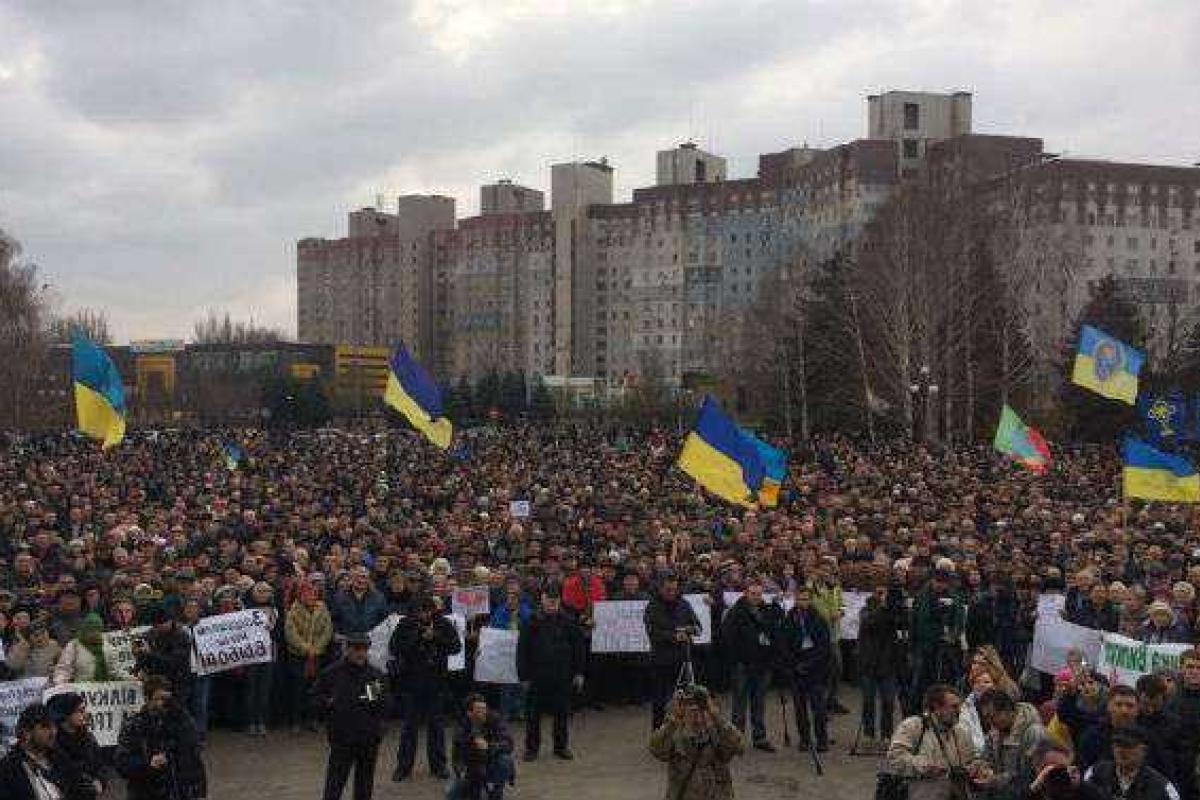 Активисты Старобельска приняли решение присоединиться к протестующим в Кривом Роге Активисты Старобельска приняли решение присоединиться к протестующим в Кривом Роге