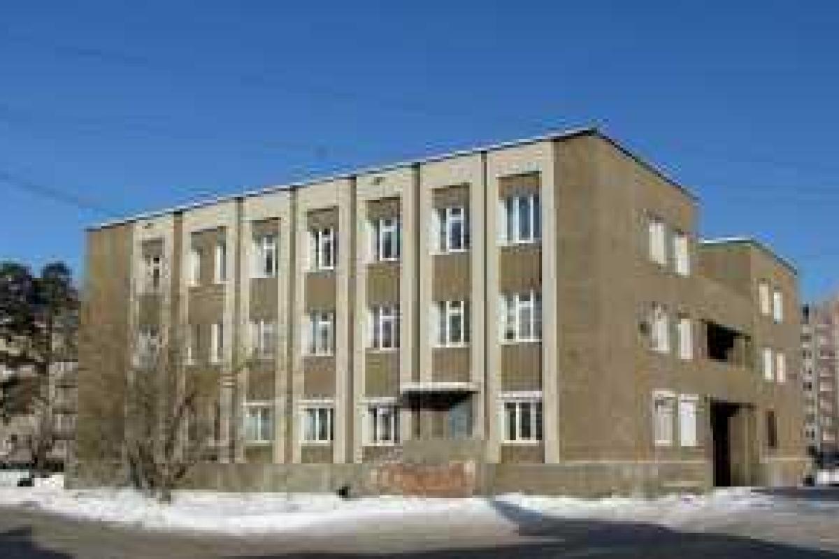 В России подросток-стрелок прямо из окна квартиры устроил "сафари" на детей, играющих во дворе