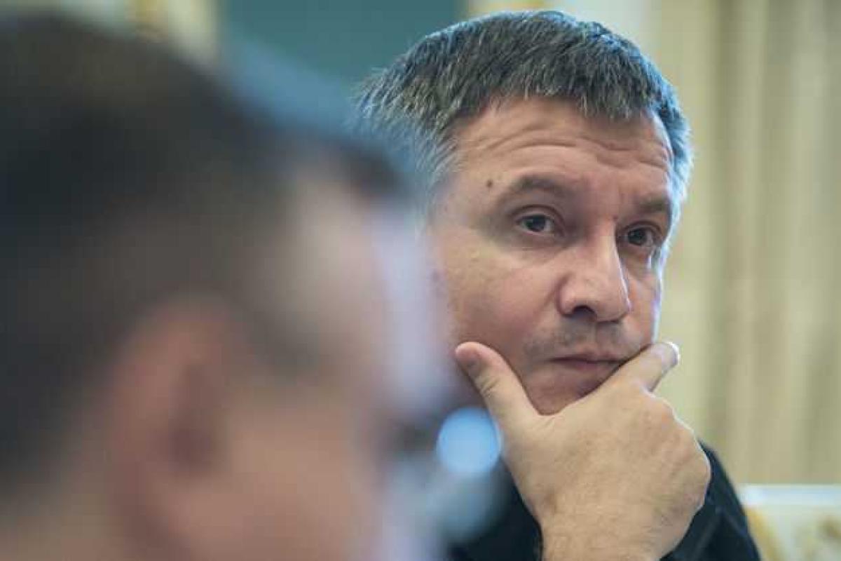 Лещенко: слова Авакова в адрес Саакашвили могут плохо обернуться для главы МВД