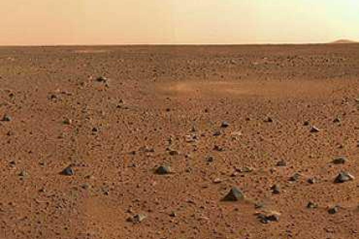 Сенсация: на снимке NASA, сделанном на Марсе, запечатлена лапа живого инопланетянина