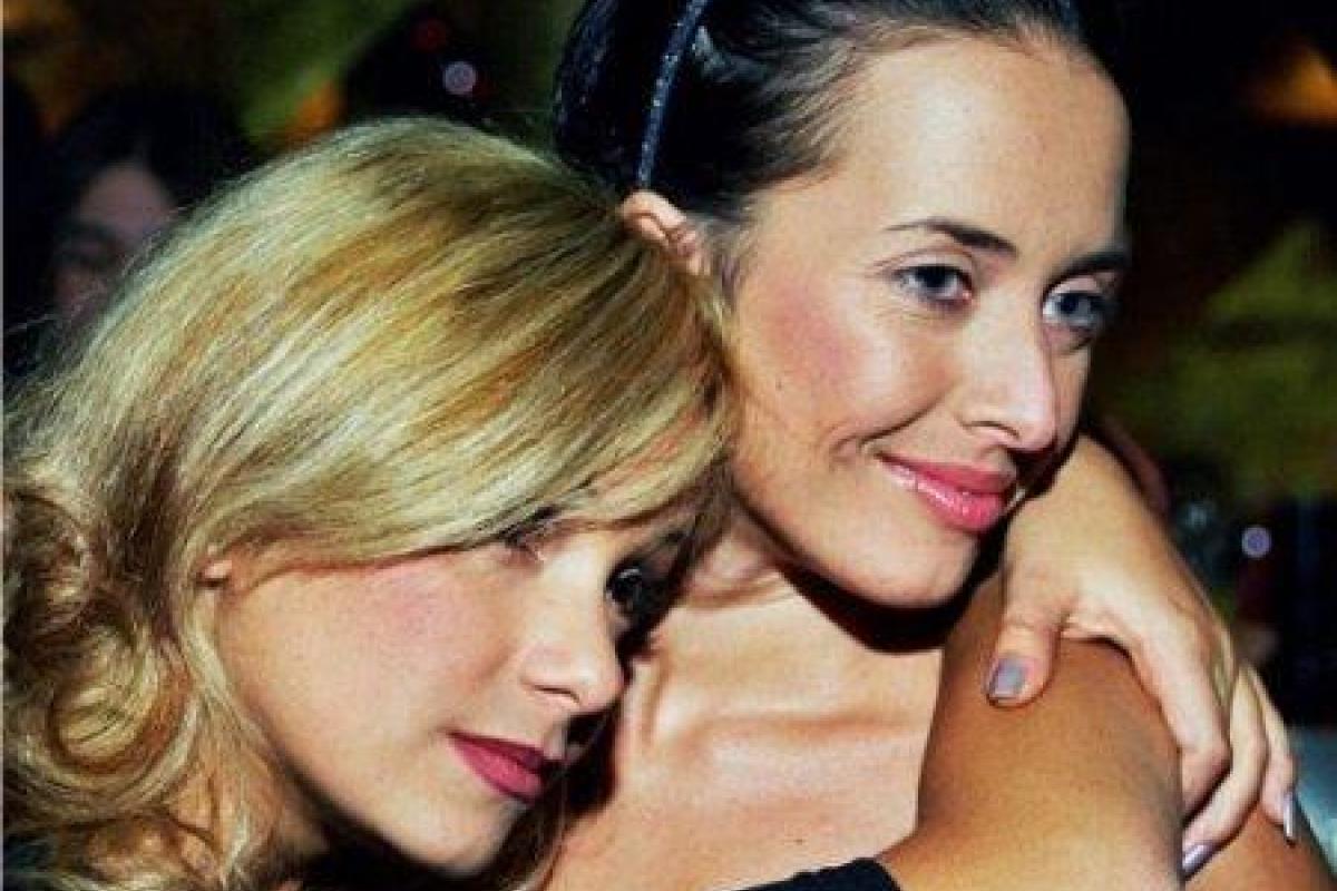 Певица Ольга Орлова представит клип в память о Жанне Фриске, ушедшей ровно полгода назад Певица Ольга Орлова представит клип в память о Жанне Фриске, ушедшей ровно полгода назад