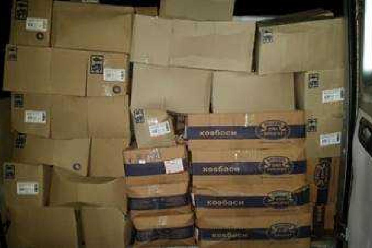 Тонны мяса, колбас и сыров задержаны при попытке ввоза на оккупированные территории Донбасса - СБУ Тонны мяса, колбас и сыров задержаны при попытке ввоза на оккупированные территории Донбасса - СБУ