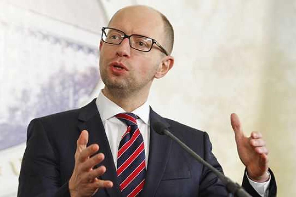 Арсений Яценюк намекнул, что депутаты могут встретить Новый год прямо в стенах ВР Арсений Яценюк намекнул, что депутаты могут встретить Новый год прямо в стенах ВР