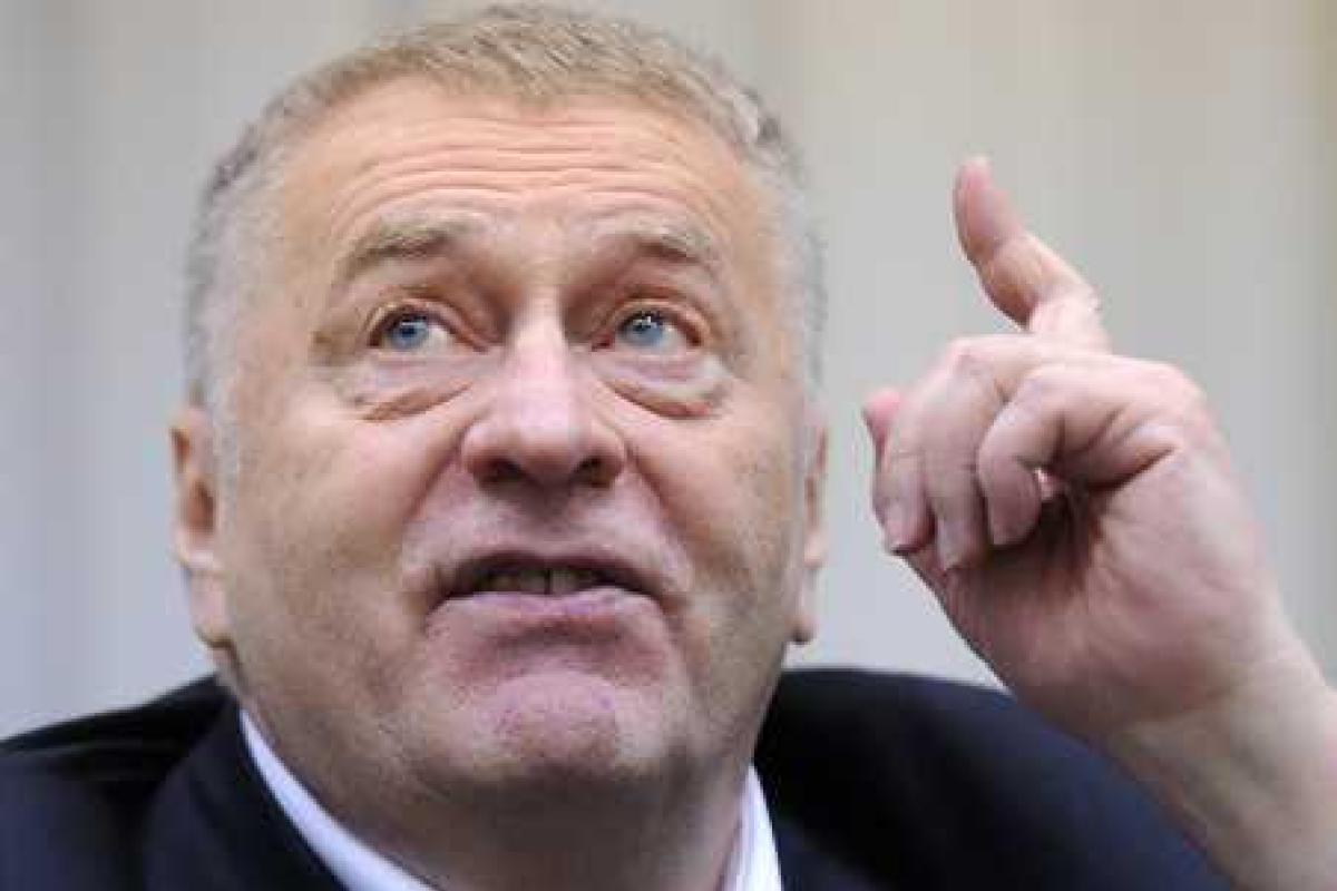 Жириновский предлагает ввести в России еще один праздник: разгром турецкой эскадры в XIX веке Жириновский предлагает ввести в России еще один праздник: разгром турецкой эскадры в XIX веке