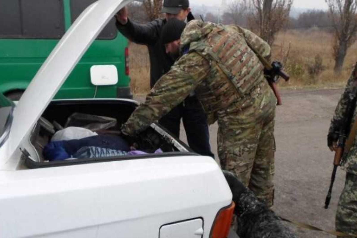 Все КПВВ в зоне АТО на новогодние праздники будут работать в штатном режиме Все КПВВ в зоне АТО на новогодние праздники будут работать в штатном режиме