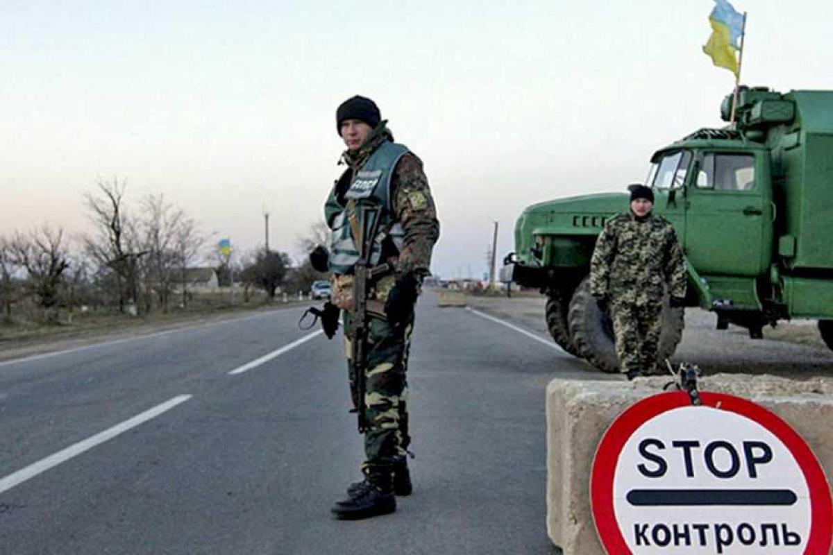 В праздничные дни на КПВВ в зоне АТО увеличат время работы В праздничные дни на КПВВ в зоне АТО увеличат время работы