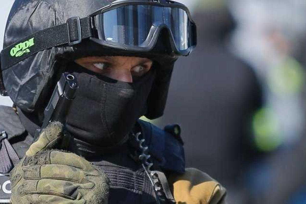 ​В Госдуме РФ законодательно разрешили сотрудникам ФСБ открывать огонь по скоплению людей