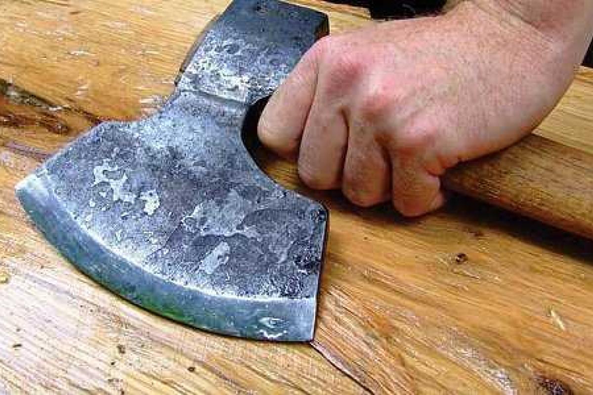 В России мужчина, защищая честь сестры, отрубил голову ее мужу-изменнику