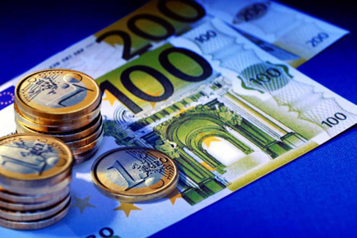 В мире может начаться "глобальная валютная война" - Bloomberg