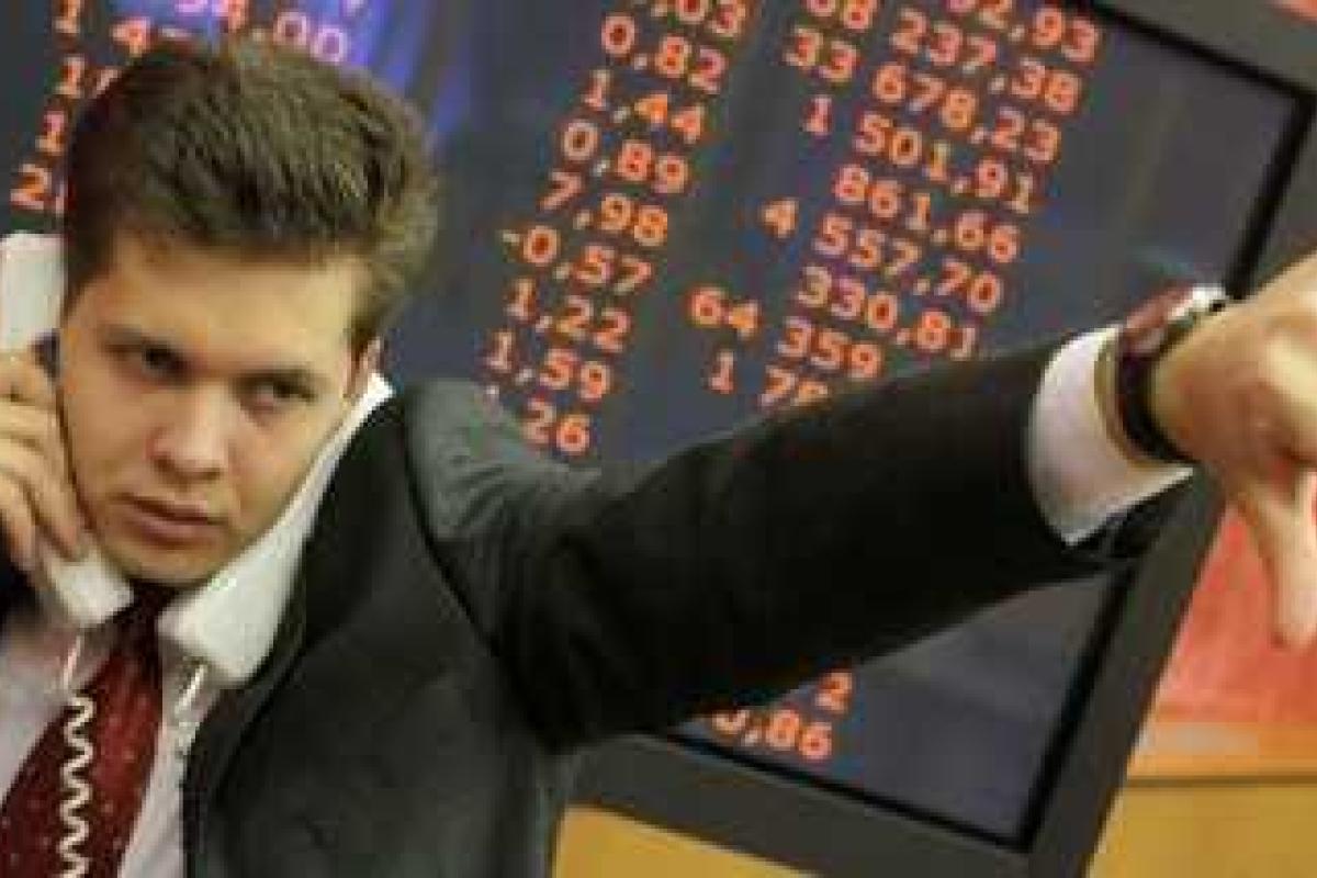 Цены на нефть вновь поползли вниз