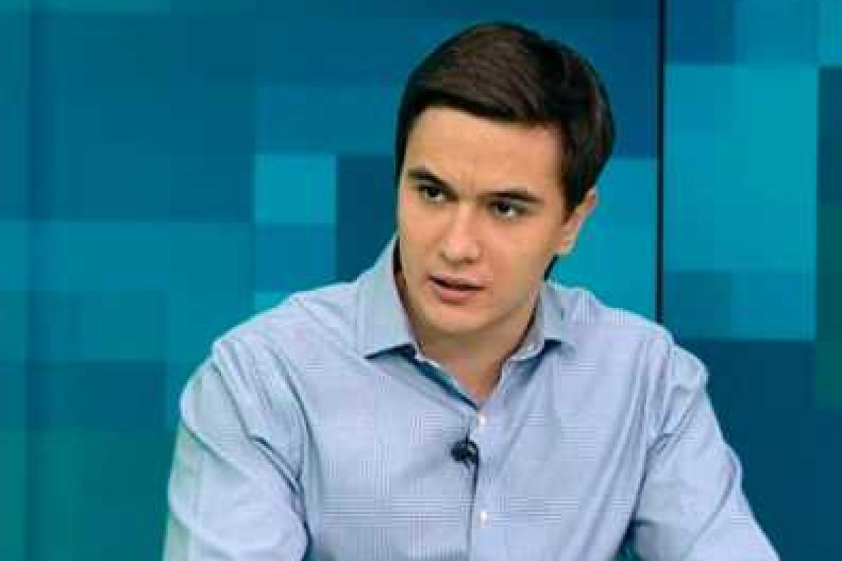 Российский экономист: в России рубль упадет до 100-115 за доллар