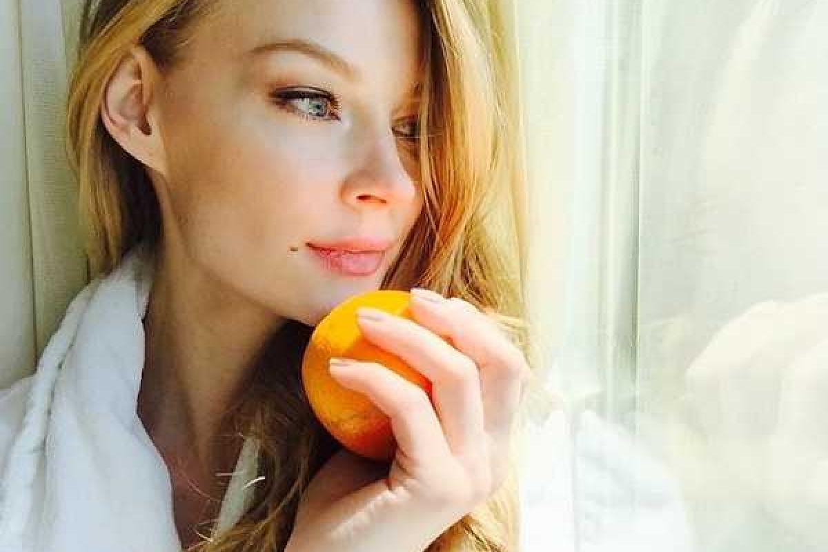 Актриса Светлана Ходченкова  отдыхает на горнолыжном курорте