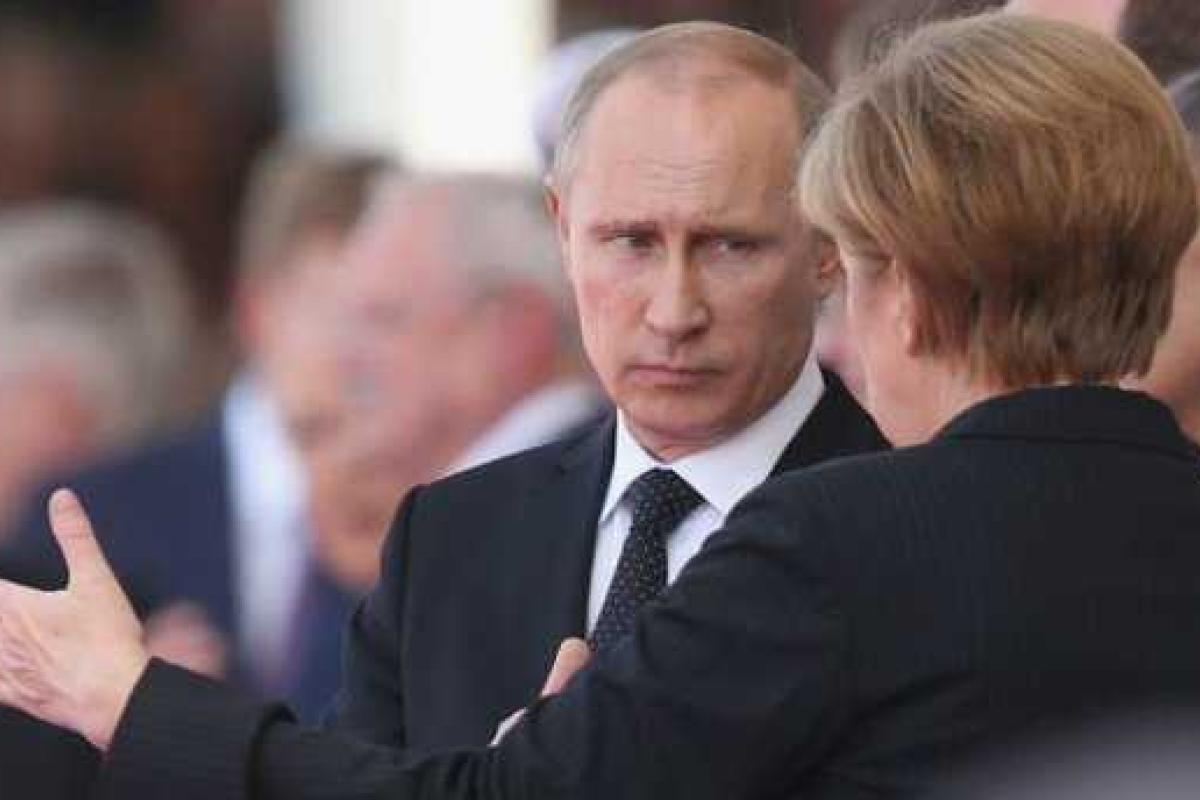 Ангела Меркель верит в положительный результат на переговорах по Донбассу