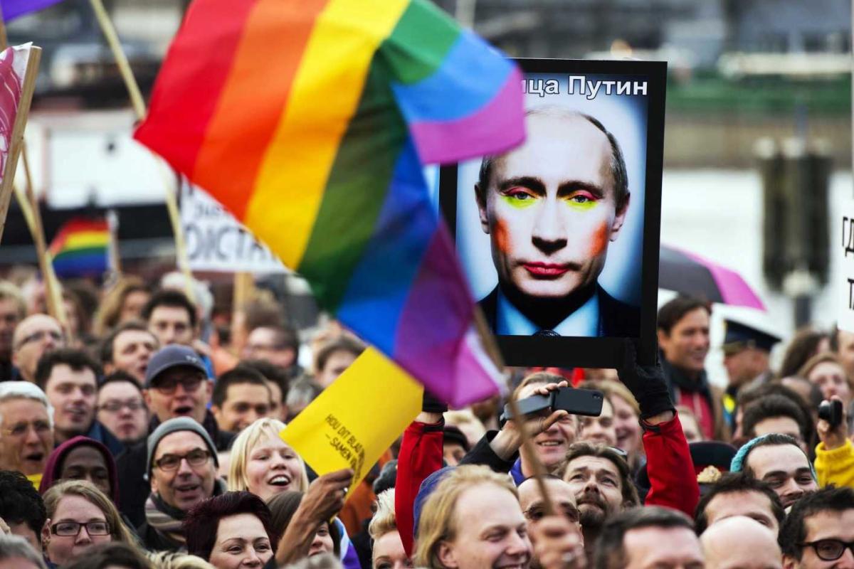 Власть РФ готовит очередной удар по российским секс-меньшинствам - Washington Post