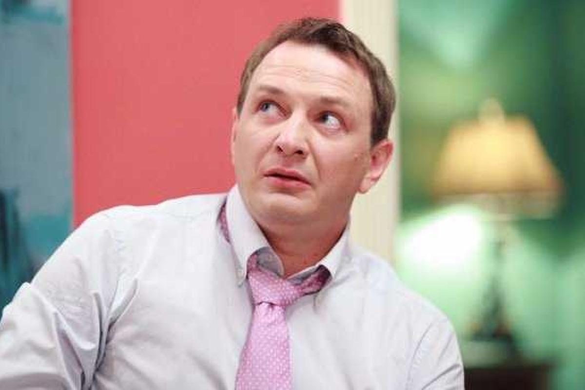 Новая возлюбленная Марата Башарова переехала жить к актеру Новая возлюбленная Марата Башарова переехала жить к актеру