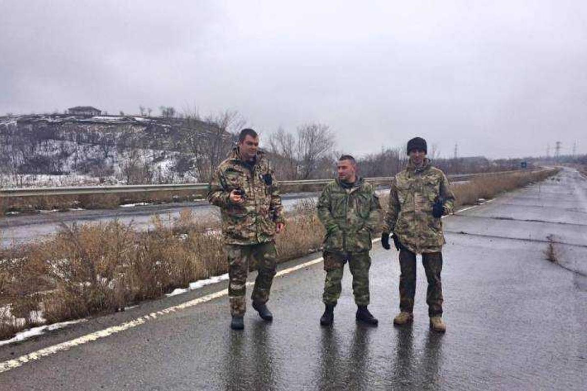 Боевики "ЛНР" получили приказ из Кремля: захватить стратегически важный мост у Счастья Боевики "ЛНР" получили приказ из Кремля: захватить стратегически важный мост у Счастья