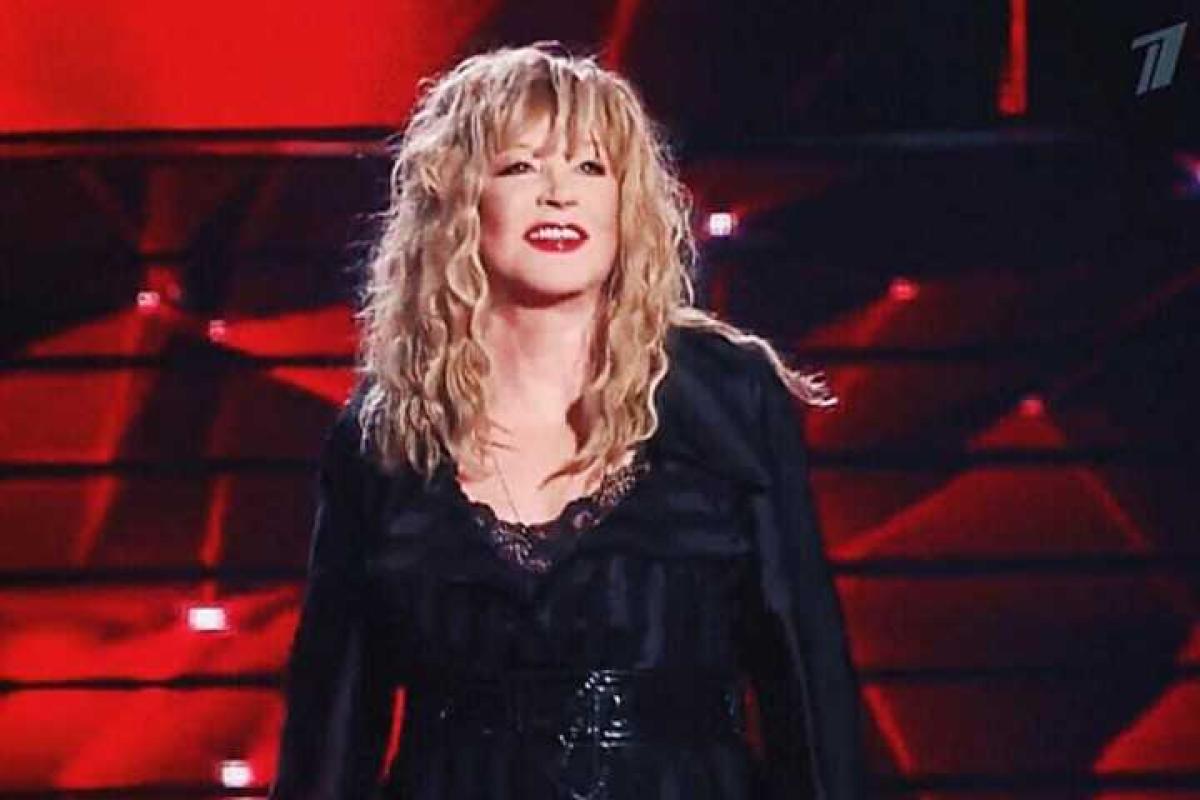 Сеть взорвало первое самостоятельное селфи Аллы Пугачевой Сеть взорвало первое самостоятельное селфи Аллы Пугачевой