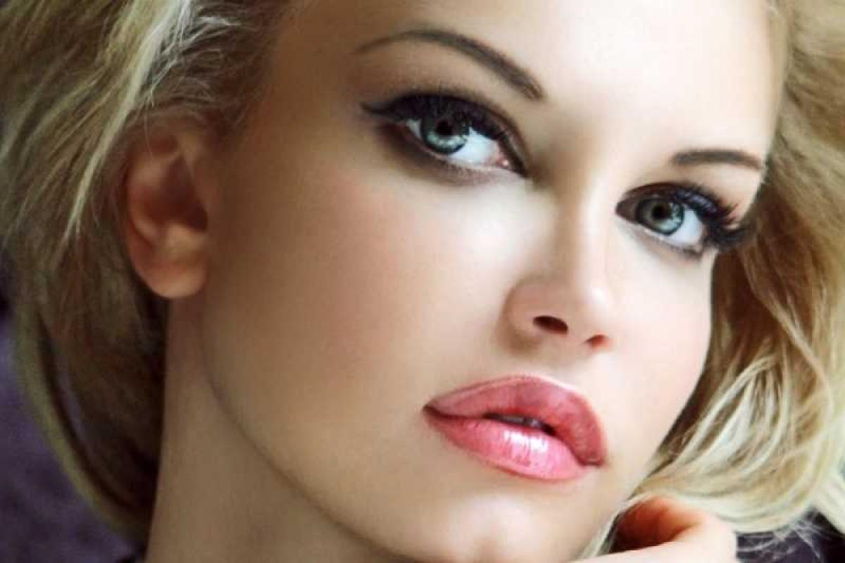 Уникальный черный бриллиант из коллекции Элизабет Тейлор "всплыл" в Москве Уникальный черный бриллиант из коллекции Элизабет Тейлор "всплыл" в Москве