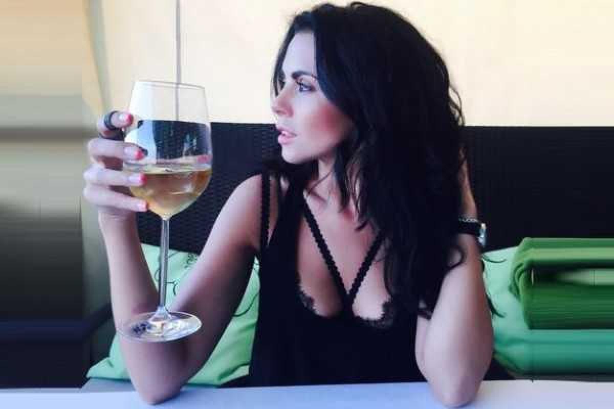 Настя Каменских порадовала фанатов пикантным фото