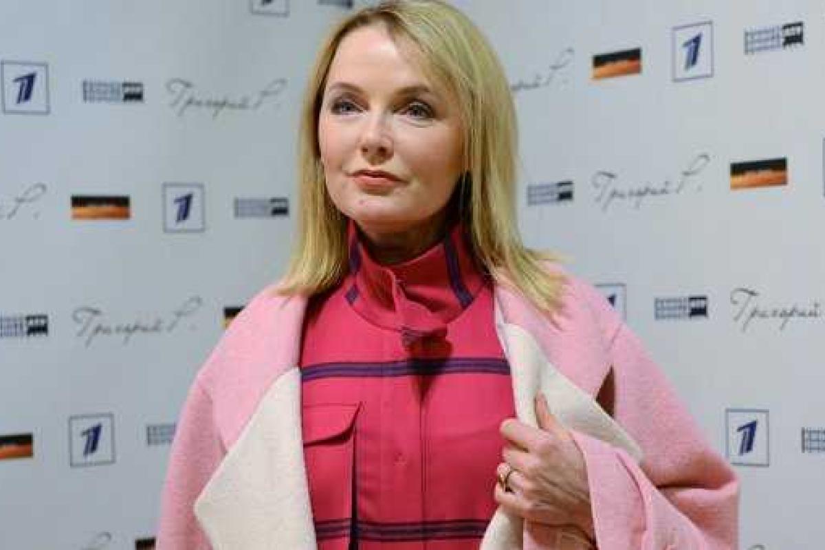 Телеведущая Лариса Вербицкая советует женщинам не посещать сомнительных косметологов