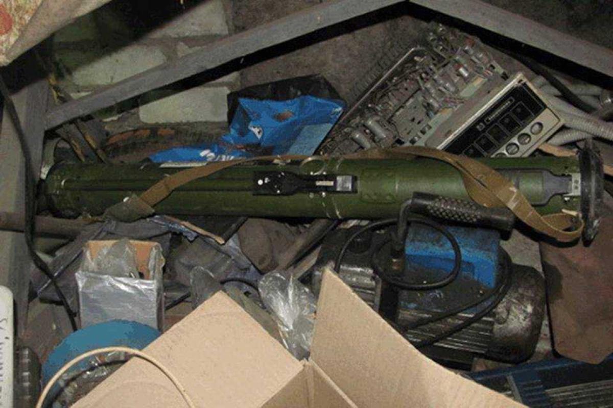 На Луганщине сотрудники СБУ обнаружили очередной схрон боевиков с оружием и боеприпасами На Луганщине сотрудники СБУ обнаружили очередной схрон боевиков с оружием и боеприпасами