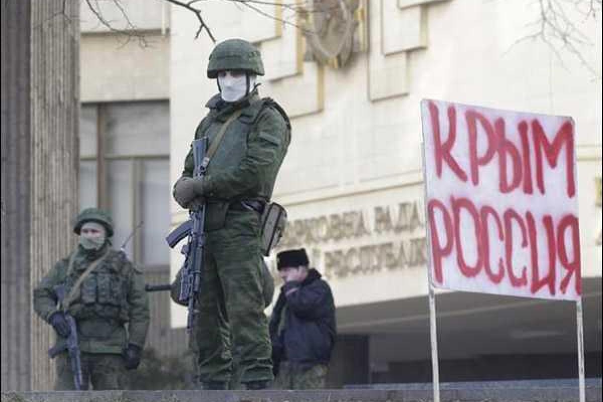 Российский журналист: процесс "возвращения" Крыма начнется только поле смены путинского режима Российский журналист: процесс "возвращения" Крыма начнется только поле смены путинского режима