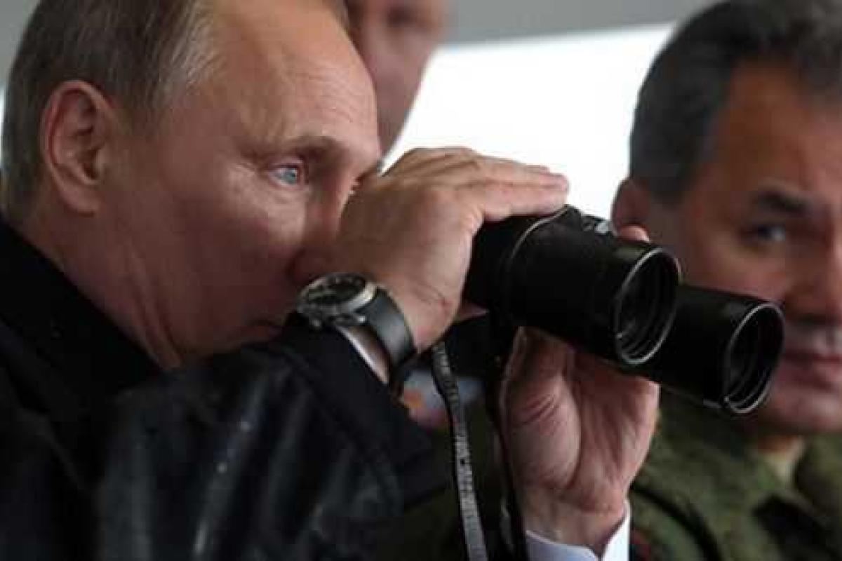 Безсмертный: Кремль снова бряцает оружием Безсмертный: Кремль снова бряцает оружием