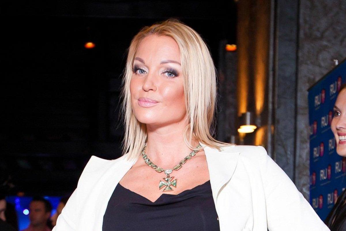 Волочкова рассказала о своей первой любви: балерина закрутила роман с артистом в 15 лет