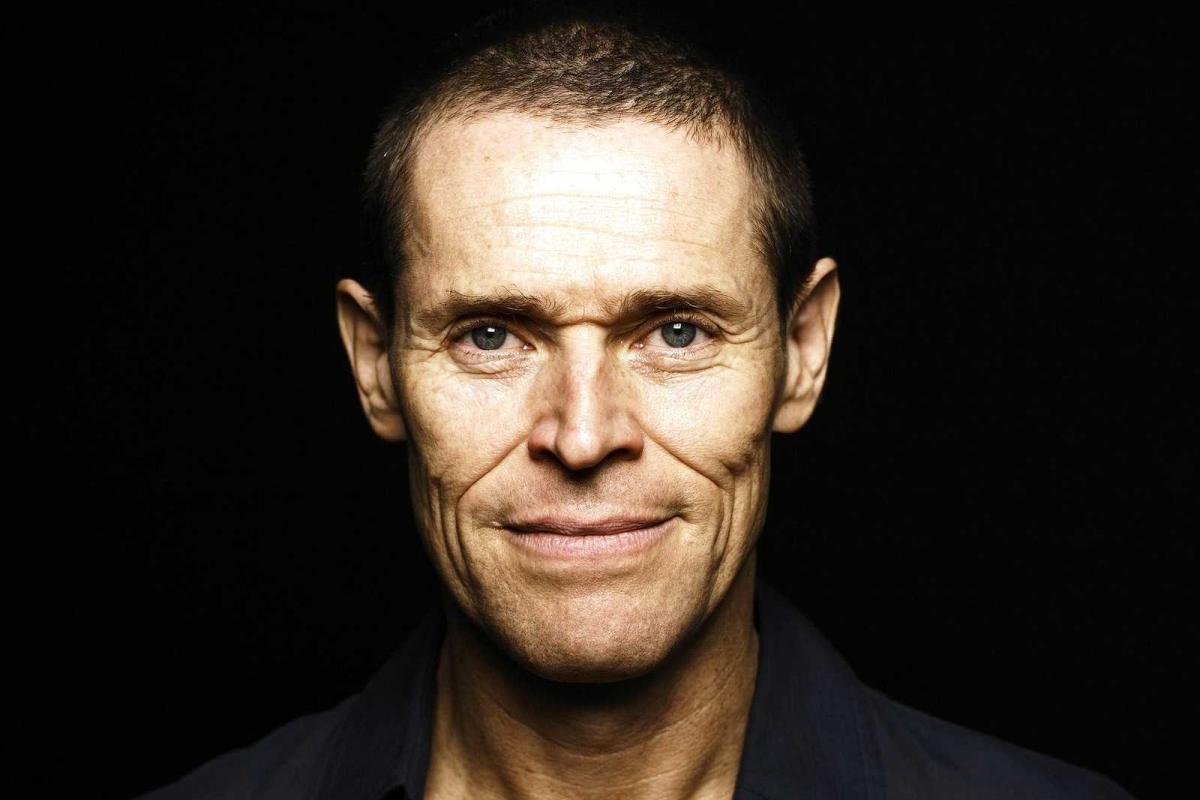 Актер Уиллем Дефо перевоплотился в голливудскую диву Мэрилин Монро