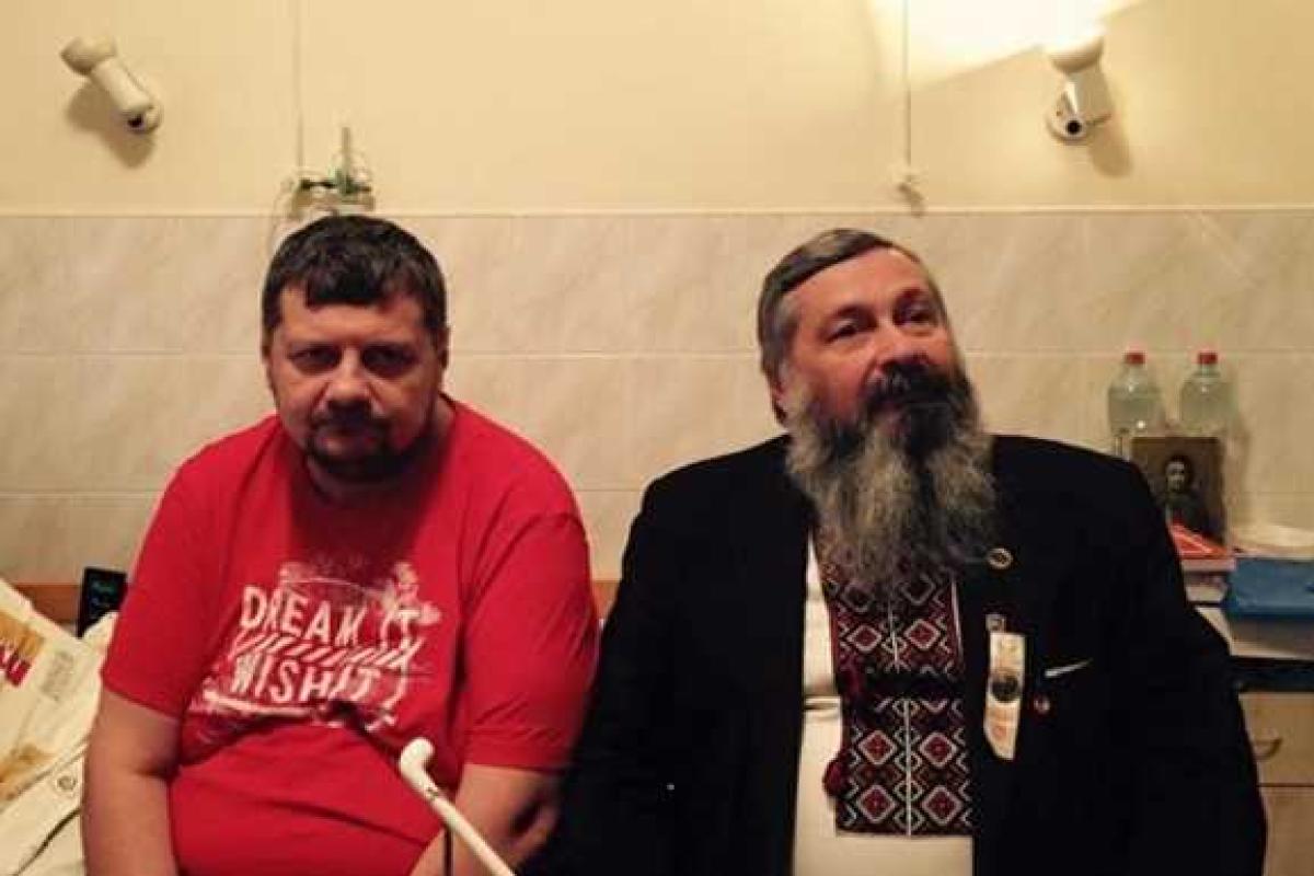 Суд по делу Мосийчука перенес заседание из-за ухудшения здоровья нардепа и незрячего адвоката