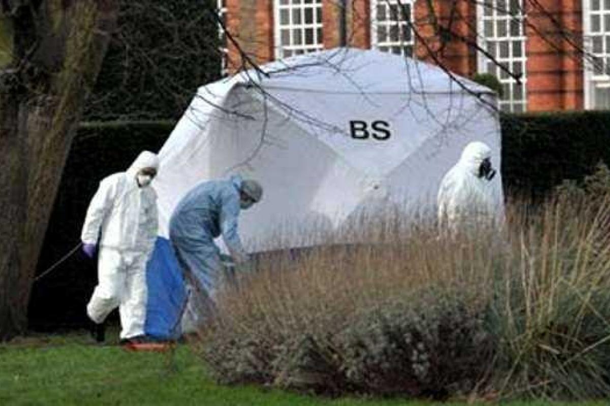 В Лондоне британец совершил акт самосожжения под окнами Кенсингтонского дворца