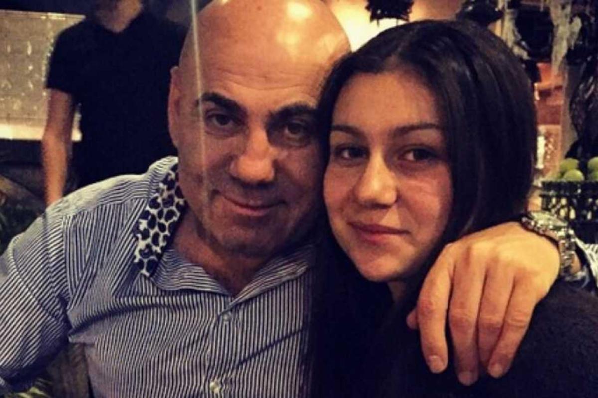 Дочь продюсера Пригожина удивила публику своей скромностью