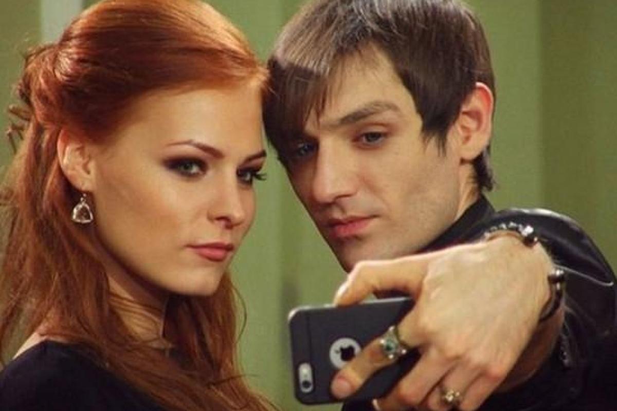 Пикантные снимки финалистов "Битвы экстрасенсов" привели фанатов в восторг 