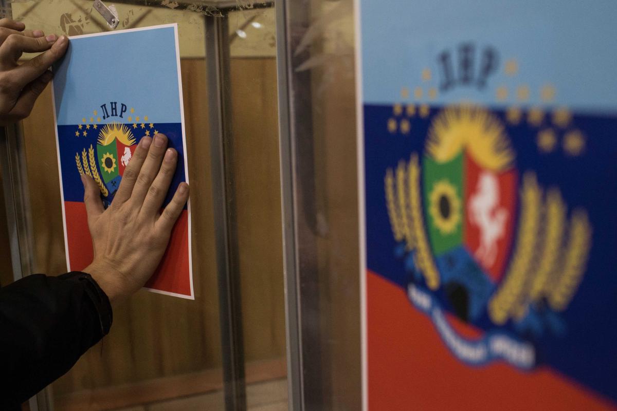 Тымчук: террористы не собираются выполнять Минские договоренности, в "ЛНР" назначены "выборы"