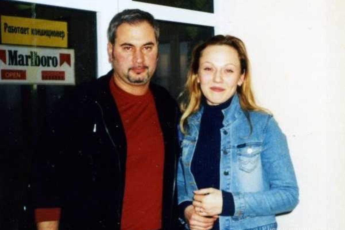 Певица Альбина Джанабаева и Валерий Меладзе отмечают 12-летие совместного сына