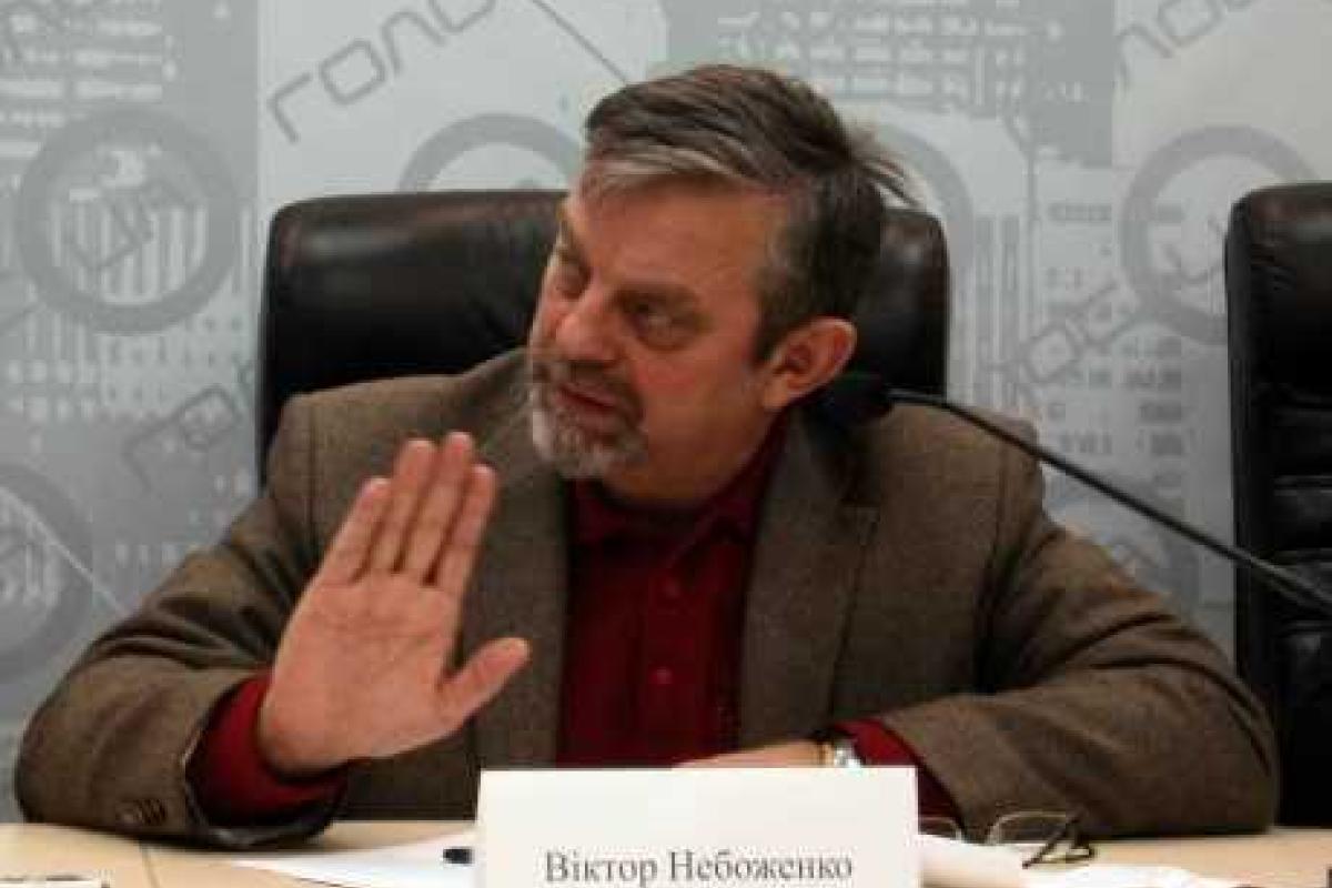 Украинский социолог: политики будут делить власть и в этой борьбе нет места Украине с ее проблемами 