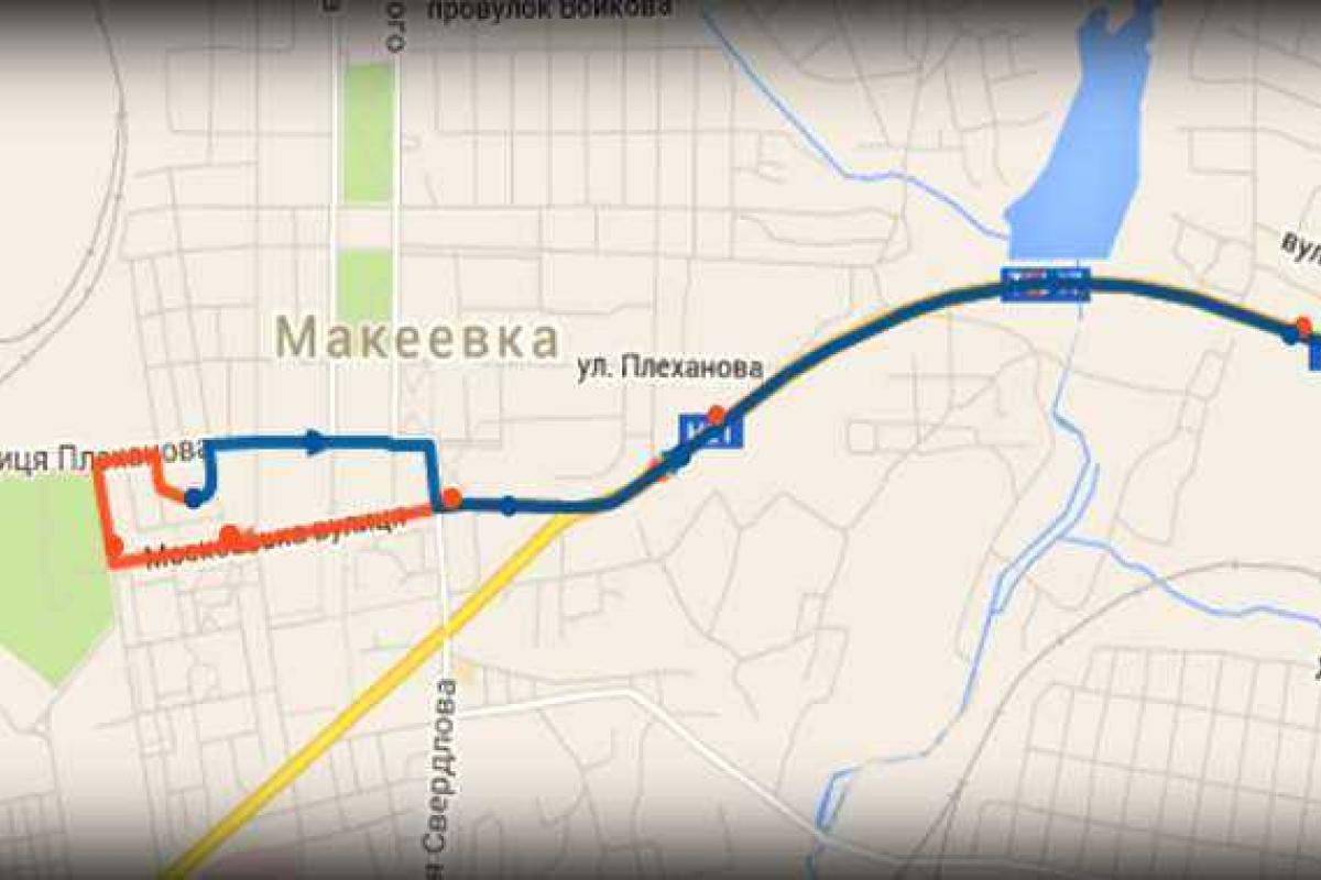 В Макеевке в маршрутном такси взорвалась граната: водителю оторвало голову, "метателю" - руку и ногу В Макеевке в маршрутном такси взорвалась граната: водителю оторвало голову, "метателю" - руку и ногу