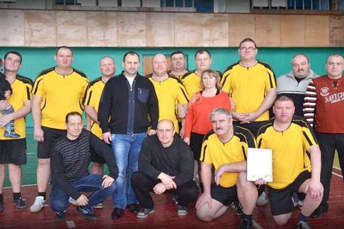 Грамоты вместо зарплат: в Ровеньках устроили "шахтерскую спартакиаду"