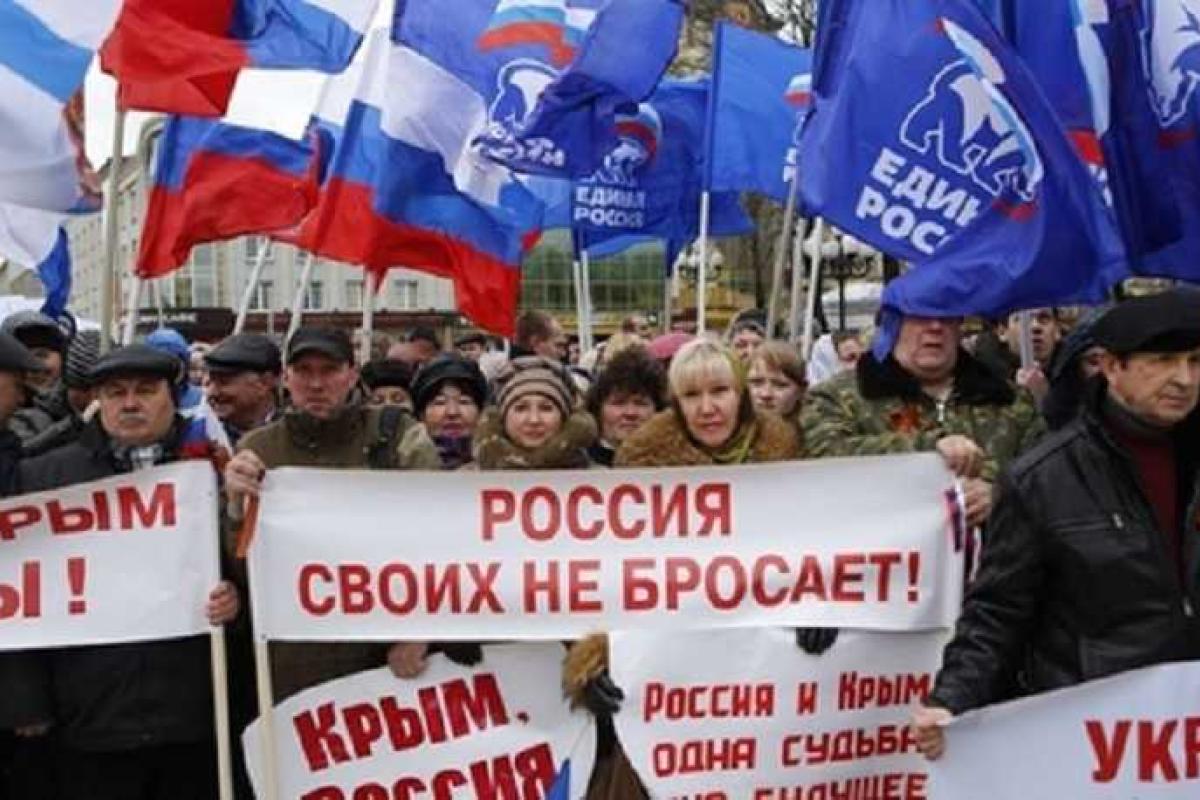 Жесткий ответ крымчанки на просьбу "вернуться в Украину": Вы за нас все решили два года назад. Решайте и теперь... Жесткий ответ крымчанки на просьбу "вернуться в Украину": Вы за нас все решили два года назад. Решайте и теперь...